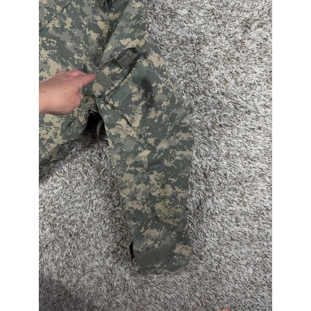 Parka Cold Weather Universal Camouflage Jacket Men's Medium Ragular US Military